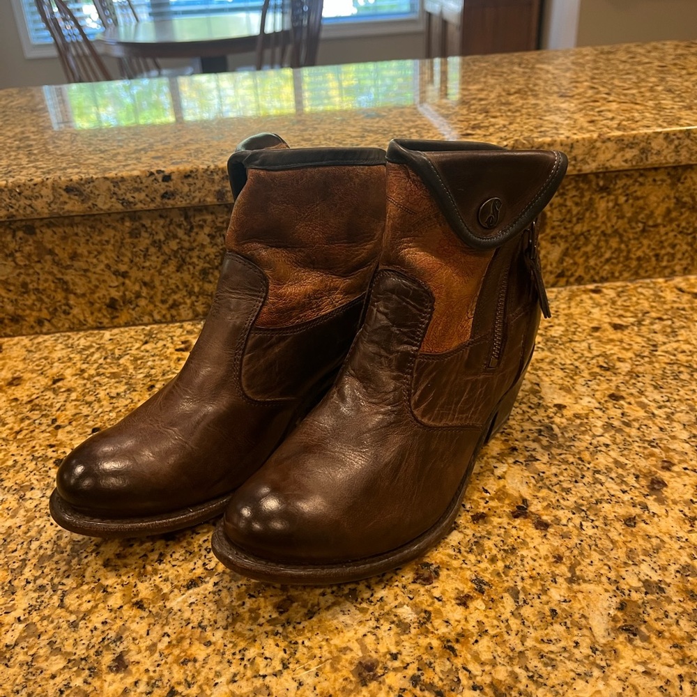 Sonora Tan Paisley Print Isabella Shorty Low Boots Brown Size 7.5 Made in Mexico